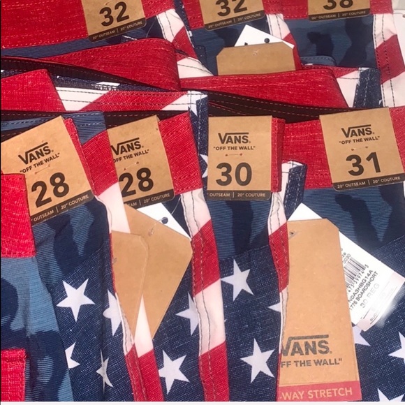 >Ⓜ️HARRY POTTER GRYFFINDOR EMBROIDERED FRONT DESIGN ADJUSTABLE STRAP😍 NEW VANS - Picture 11 of 14